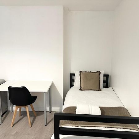 فندق Westferry لندن المظهر الخارجي الصورة